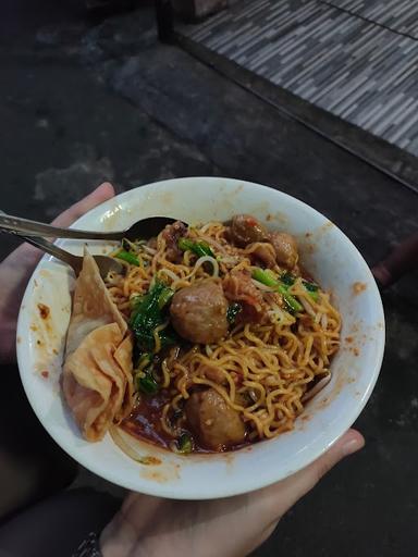 BAKSO RIZKY LOCKDOWN