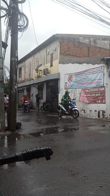 BAKSO TUSUK PURWODADI MBAK MONA