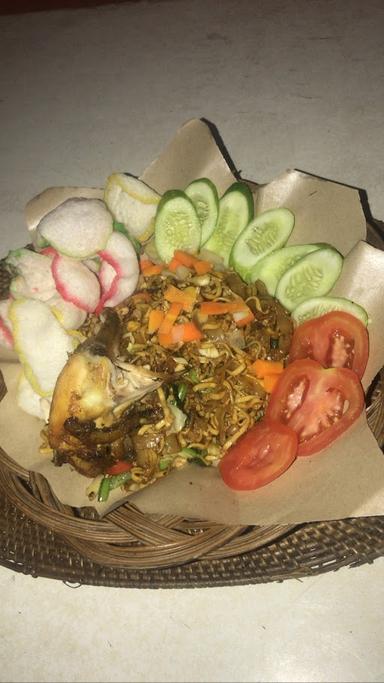 BAKSO URAT SUPER ANTOSAN KALIDERES