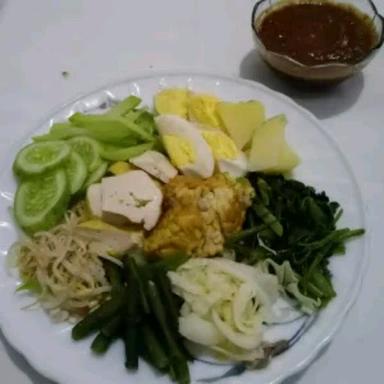 GADO-GADO IBU AGUS