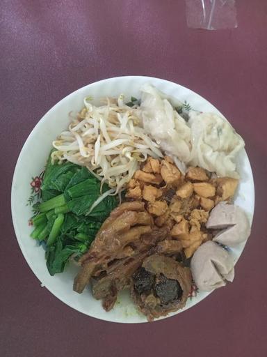 MIE AYAM CUCU BETAWI