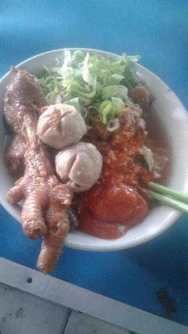 MIE AYAM SUPER HOT