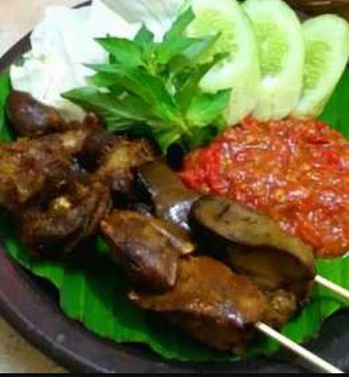 NASI UDUK BETAWI H KOMANG