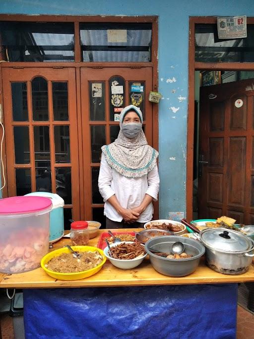 NASI UDUK BU DHE ATUN