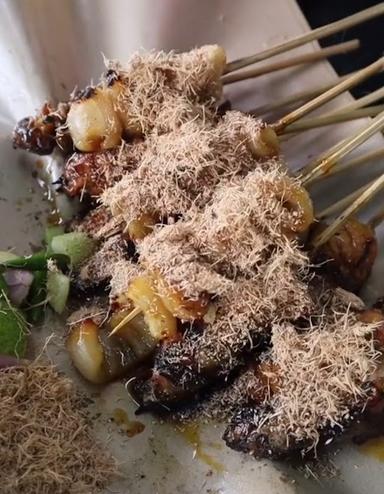 SATE BABI KOH LIM