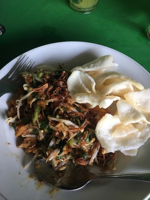 WARUNG GADO-GADO IBU RISKY