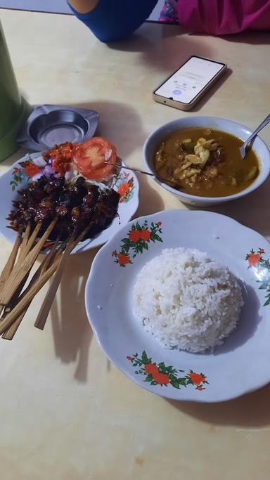 WARUNG SATE SOLO MAS SARWO