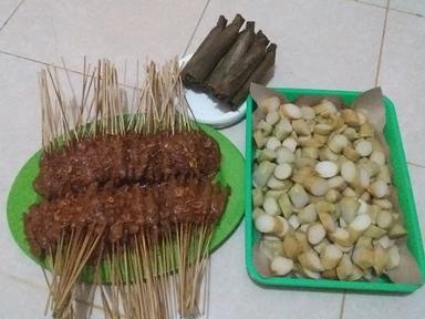 YONO SATE AYAM