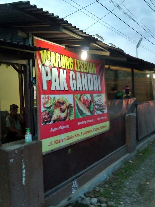 WARUNG LESEHAN PECEL LELE PAK GANDHI