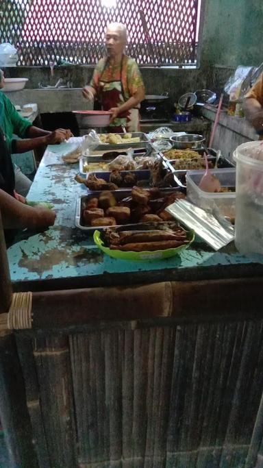 WARUNG MBAH AMIN