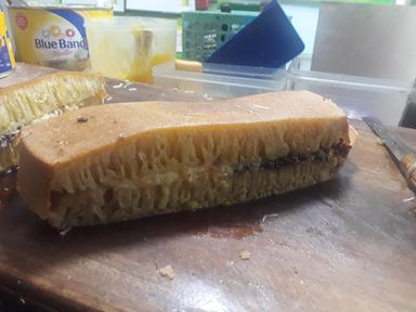 MARTABAK & TERANG BULAN 84