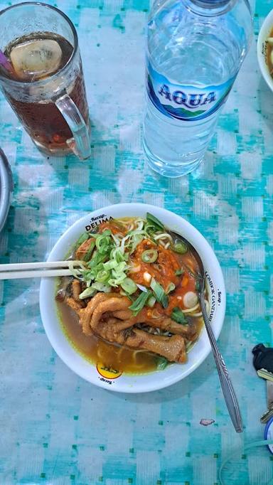 WARUNG MIE AYAM MBAK YAYUK SARI RASA ENAK