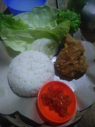 AYAM KOKOK