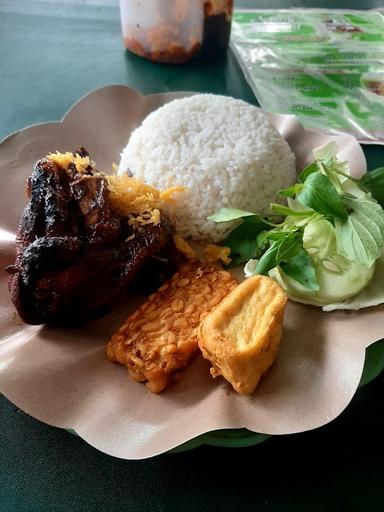 AYAM BAKAR LEK KENTO