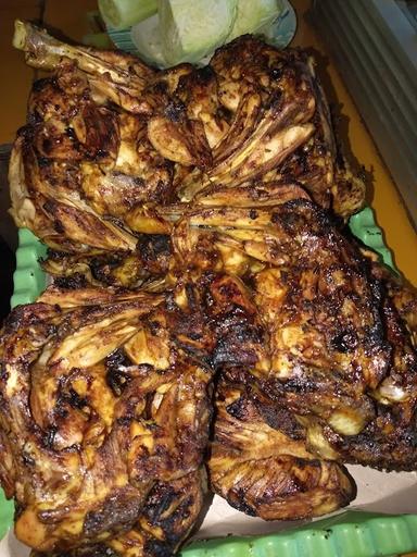 AYAM BAKAR BANDUNG JAYA (CABANG BENOWO)