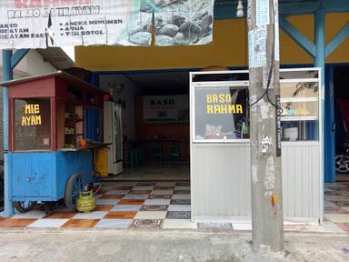 BASO RAHMA DAN MIE AYAM BASO