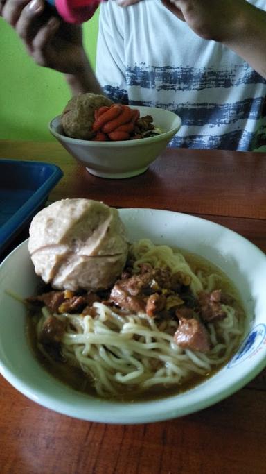 MIE AYAM BAKSO PRASOJO MAS DIKI