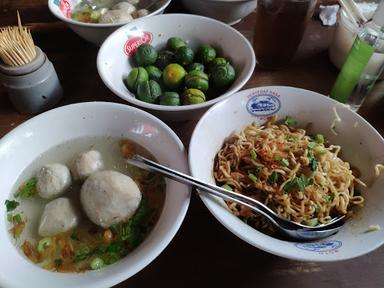 BAKSO MAS SENGGOL