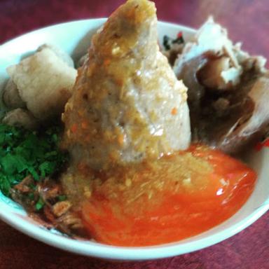 KEDAI BAKSO MANG MUJIEB