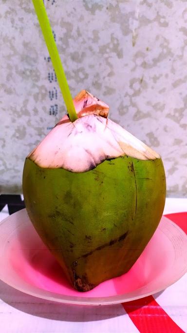 ES KELAPA MUDA