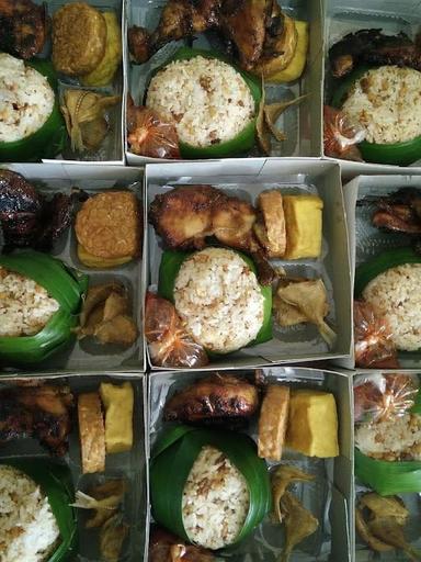 WARUNG MAKAN SAMBAL DADAKAN UMI PARSIH