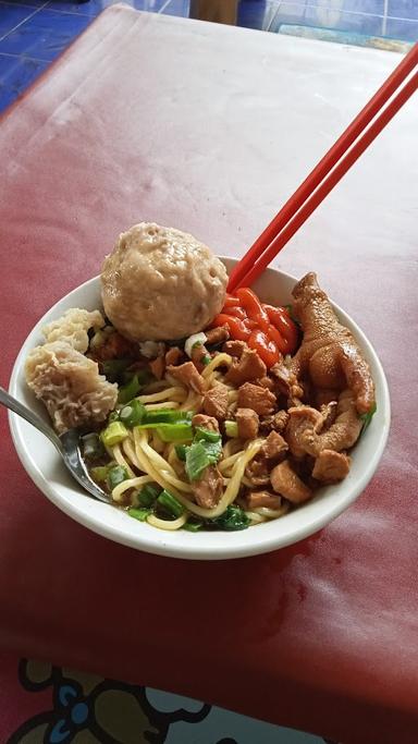 BAKSO MAS JUWARNO