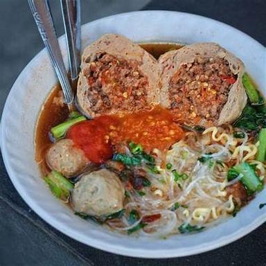 BASO URAT (CABANG SAJONG)