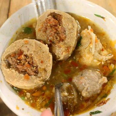 WARUNG MIE AYAM & BAKSO BAROKAH ARISKA