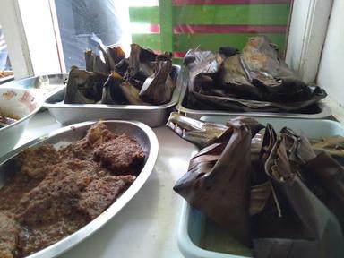 WARUNG NASI DUA PUTRA