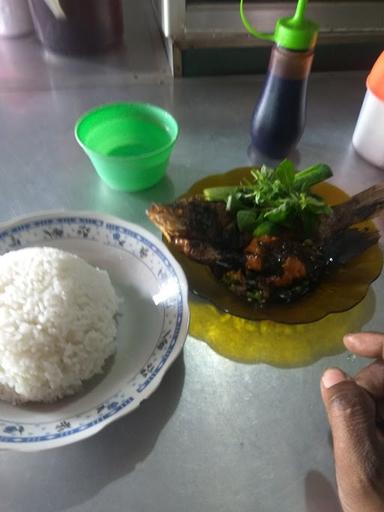 AYAM BAKAR SOPO NGIRO