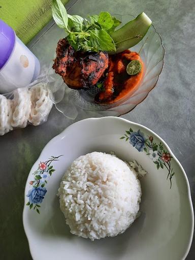 AYAM BAKAR SOPO NGIRO