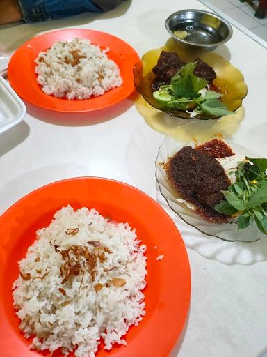 NASI BEBEK & SOTO AYAM MADURA