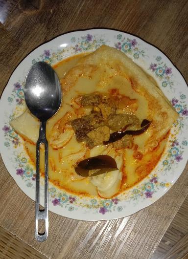 PEMPEK NYAYU