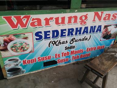 WARUNG NASI SEDERHANA KHAS SUNDA