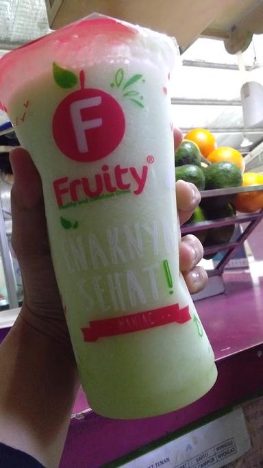 FRUITY HEALTHY AND DELICIOUS DRINK