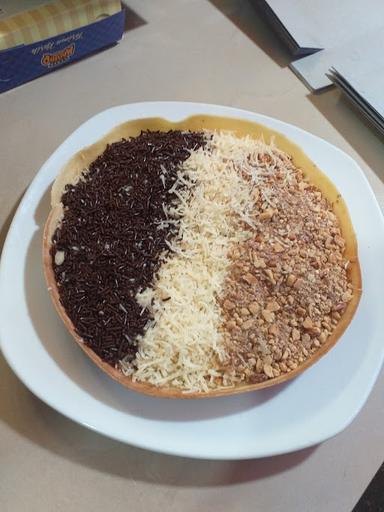 MARTABAK DAN ROTI BAKAR CAPINO 1