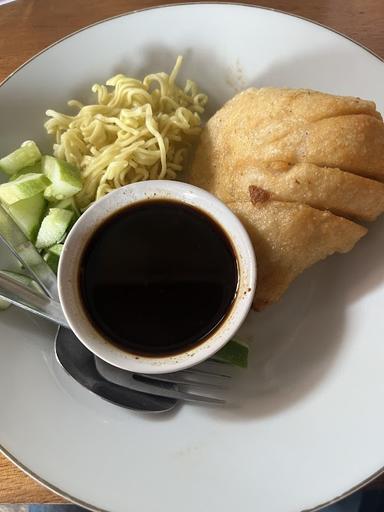 PEMPEK & BATAGOR JEOL (OLEH-OLEH BANDUNG)