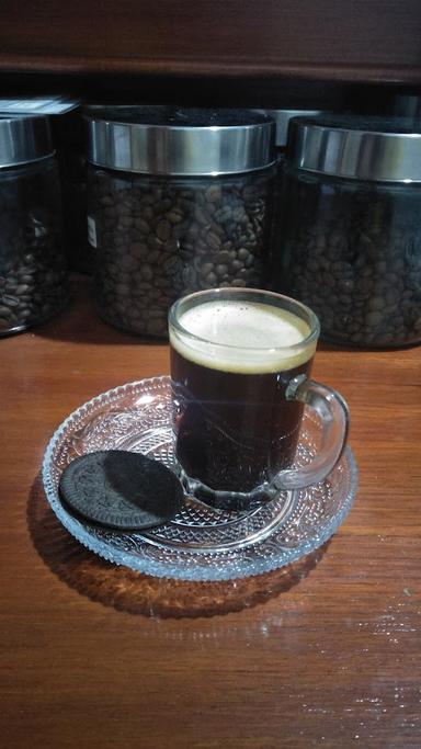 KEDAI KOPI KITTA (KOTTA)