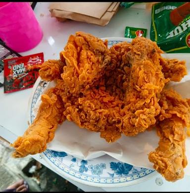 FRIEND CHICKEN CIPARUMPUNG