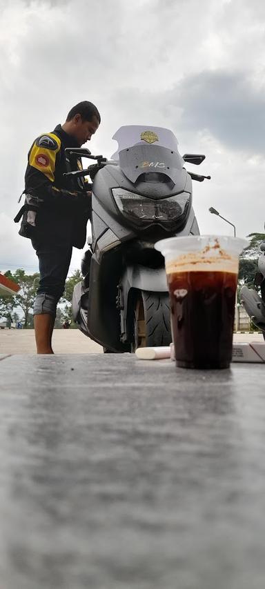 KOPI TUJUH TUJUH