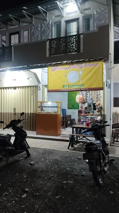 WARUNG NASI DAN KOPI SEDERHANA