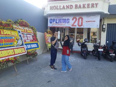 HOLLAND BAKERY CIKARET