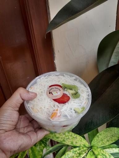 SALAD BUAH MAMA AQSHA