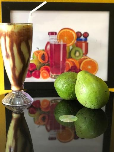 ALBARA FRESH JUS & SOP BUAH, PAKANSARI