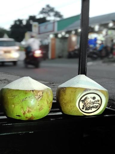 KELAPA D'RHEY