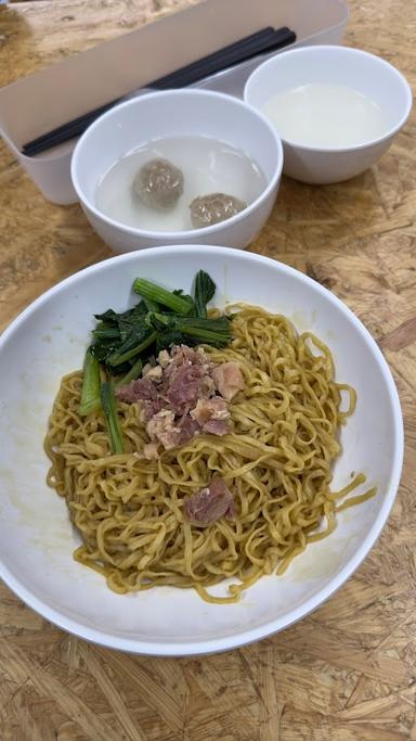 BAKMI & BAKSO GAPERI