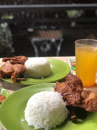 BEBEK GORENG H. SLAMET, PAKANSARI CIBINONG