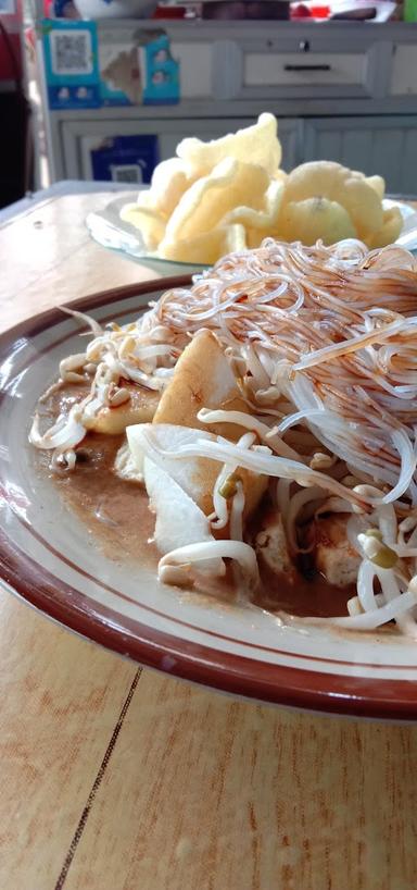 BUBUR AYAM PAK KUMIS