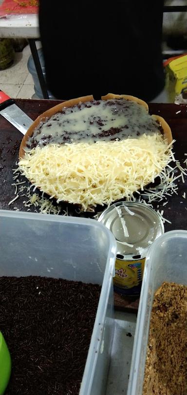 MARTABAK PECENONGAN 78 CIRIMEKAR