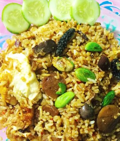 NASI GORENG BABAT SEMARANG MBAK ATUN, CIBINONG